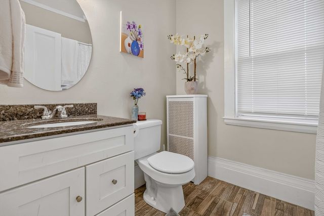 10 Cobbet Pl, Lynn, MA 01902