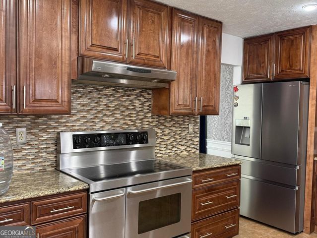 3072 Aberdeen Way, Lithonia, GA 30038