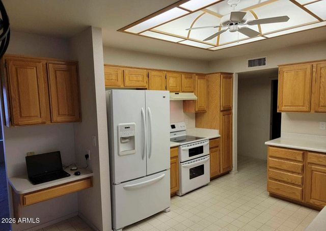 8234 E NEVILLE Avenue, Mesa, AZ 85209