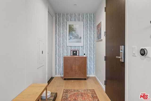 877 Francisco Street 1112, Los Angeles, CA 90017