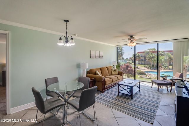 2046 Beach Boulevard, D204, Biloxi, MS 39531