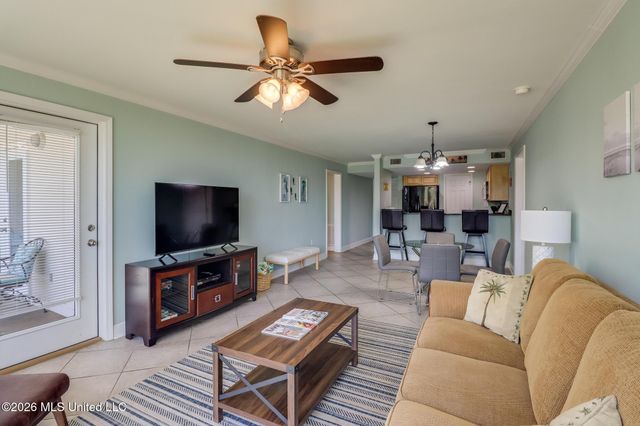 2046 Beach Boulevard, D204, Biloxi, MS 39531