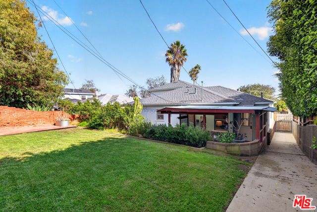 833 Wilson Place, Santa Monica, CA 90405