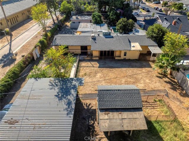 16326 Nordhoff Street, North Hills, CA 91343