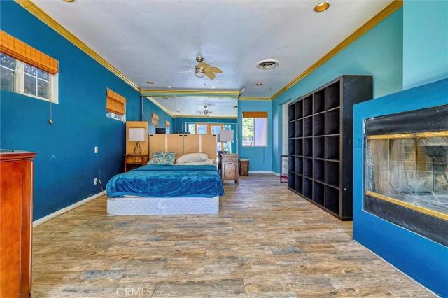 16326 Nordhoff Street, North Hills, CA 91343