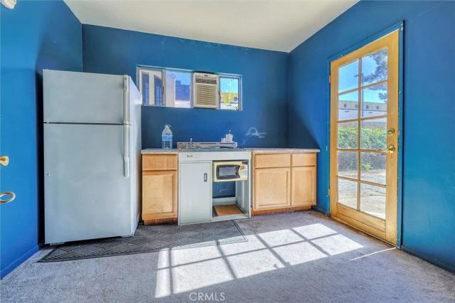 16326 Nordhoff Street, North Hills, CA 91343