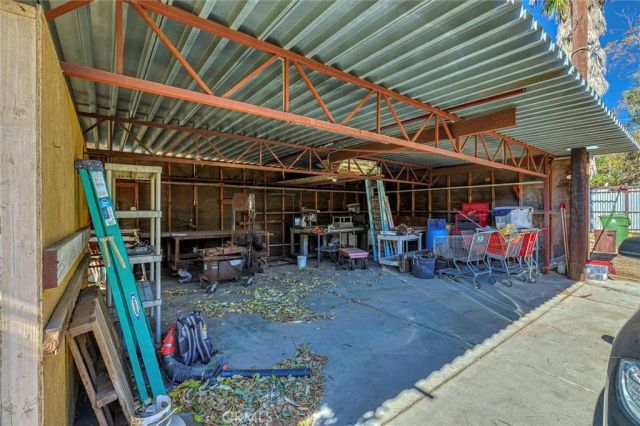 16326 Nordhoff Street, North Hills, CA 91343