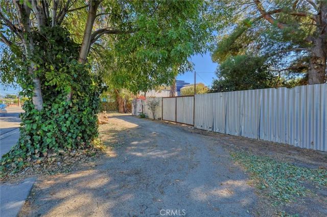 16326 Nordhoff Street, North Hills, CA 91343