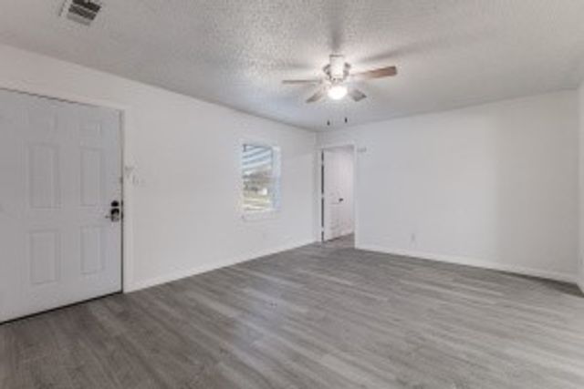 12900 Quail Drive, Balch Springs, TX 75180
