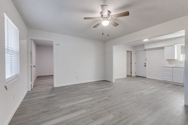 12900 Quail Drive, Balch Springs, TX 75180