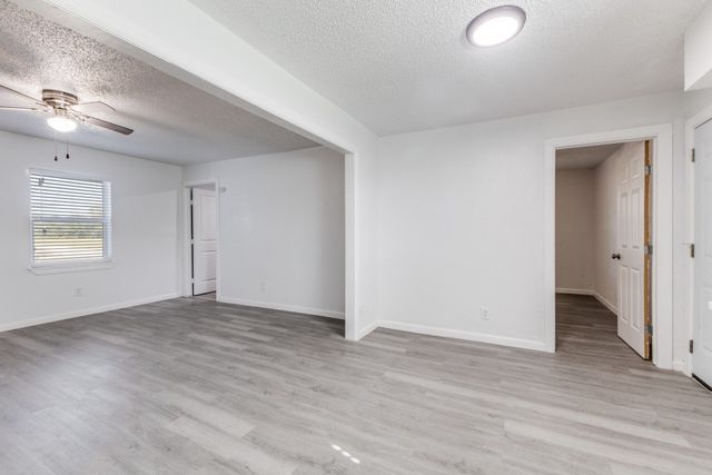 12900 Quail Drive, Balch Springs, TX 75180