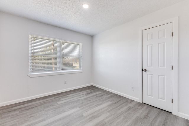 12900 Quail Drive, Balch Springs, TX 75180