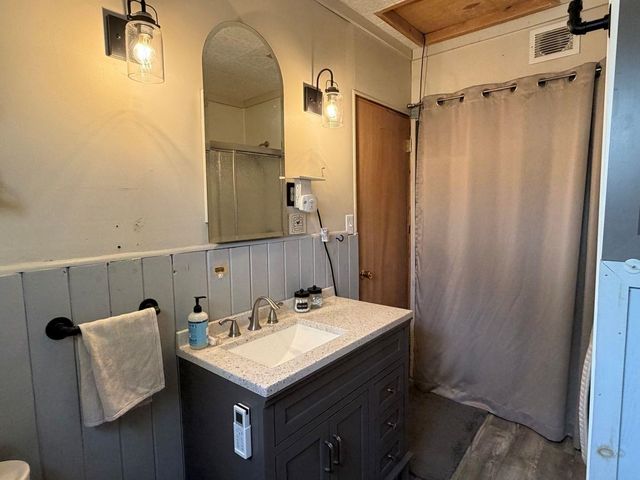 70 Moose Brook Drive, Stoddard, NH 03464