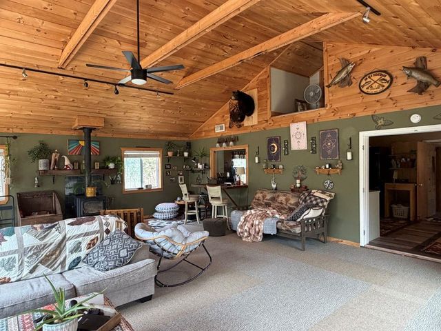 70 Moose Brook Drive, Stoddard, NH 03464