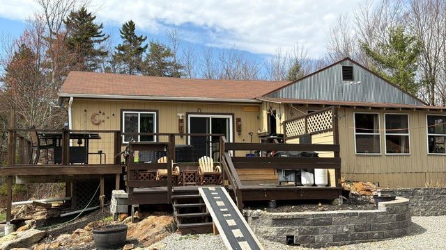 70 Moose Brook Drive, Stoddard, NH 03464
