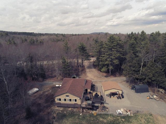 70 Moose Brook Drive, Stoddard, NH 03464