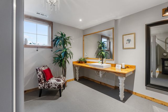 1190 W Ellington Pkwy, Lewisburg, TN 37091