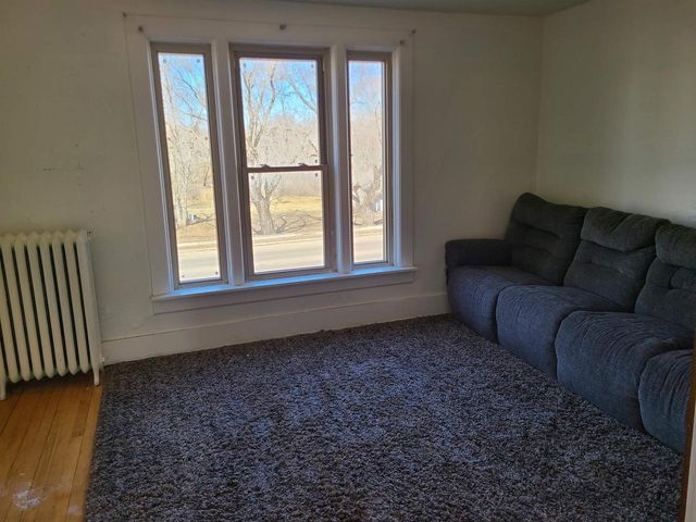 219 E LINCOLN STREET, Augusta, WI 54722