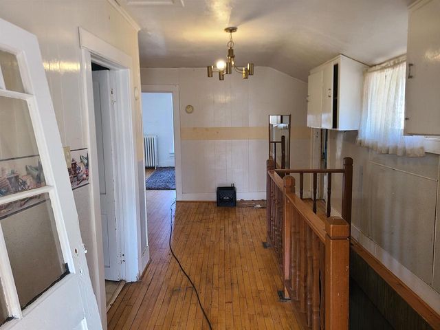 219 E LINCOLN STREET, Augusta, WI 54722