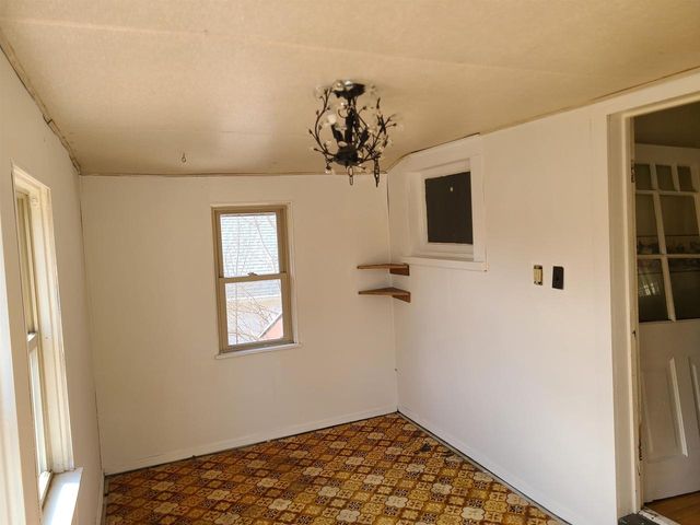 219 E LINCOLN STREET, Augusta, WI 54722