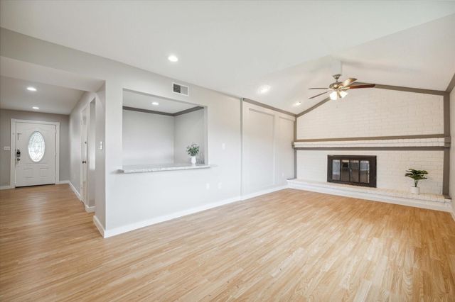 4460 W W Cypress Villas Drive, North Houston, TX 77379