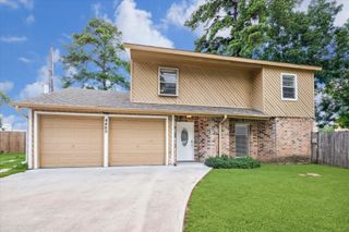 4460 W W Cypress Villas Drive, North Houston, TX 77379