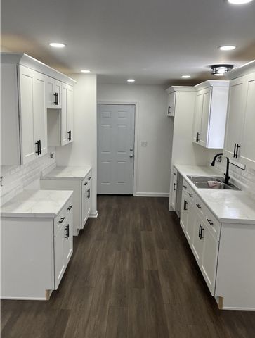2745 Greene Street, Lake Station, IN 46405