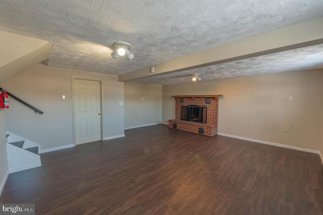 1424 GRACE ST, Allentown, PA 18103