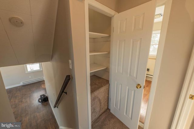 1424 GRACE ST, Allentown, PA 18103