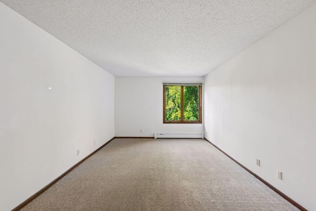 5601 Dewey Hill Road 210, Edina, MN 55439