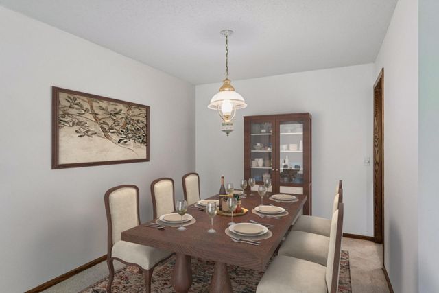 5601 Dewey Hill Road 210, Edina, MN 55439