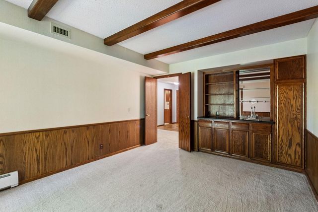 5601 Dewey Hill Road 210, Edina, MN 55439