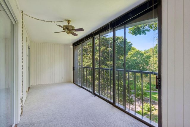 5601 Dewey Hill Road 210, Edina, MN 55439
