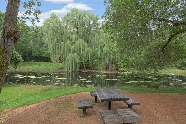 5601 Dewey Hill Road 210, Edina, MN 55439
