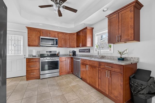31 Chancery St, New Bedford, MA 02740