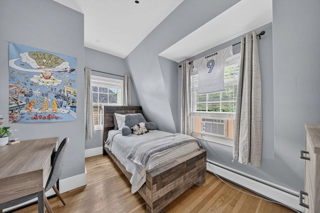 31 Chancery St, New Bedford, MA 02740