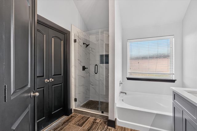 104 Anthony Lane, Red Oak, TX 75154