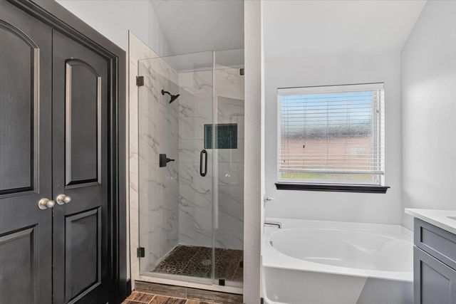 104 Anthony Lane, Red Oak, TX 75154