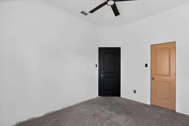 104 Anthony Lane, Red Oak, TX 75154