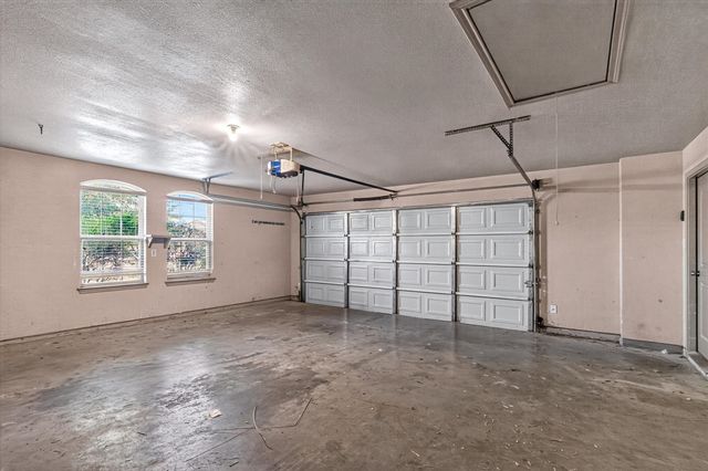 104 Anthony Lane, Red Oak, TX 75154