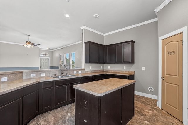 104 Anthony Lane, Red Oak, TX 75154