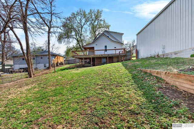 6772 Bedford Avenue, Omaha, NE 68104