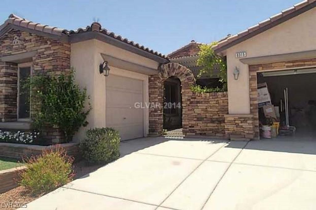 8315 CUPERTINO HEIGHTS Way, Las Vegas, NV 89178