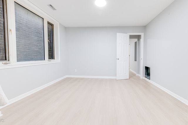 2625 S Union Avenue 1R, Chicago, IL 60616