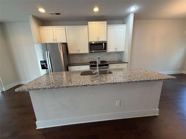 3782 Oxford Circle, Doraville, GA 30340