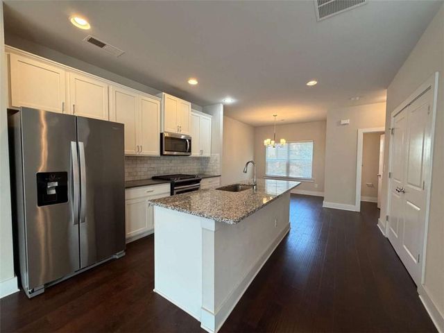 3782 Oxford Circle, Doraville, GA 30340