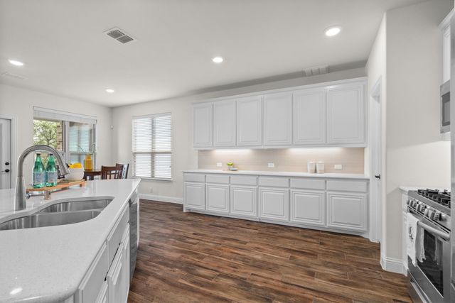 9409 Meadowpark Drive, Denton, TX 76226