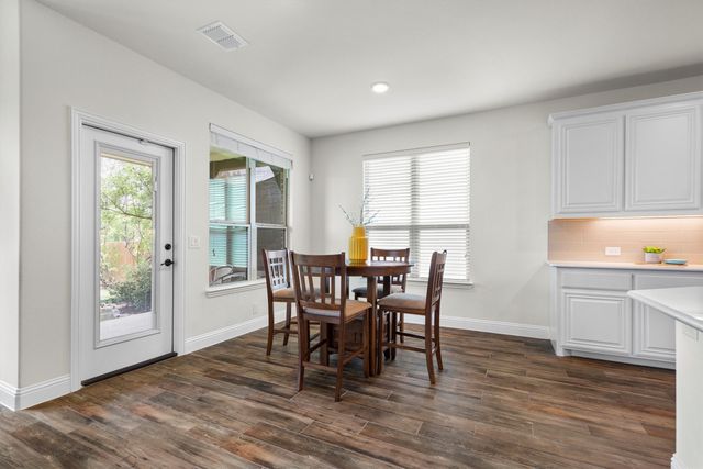 9409 Meadowpark Drive, Denton, TX 76226