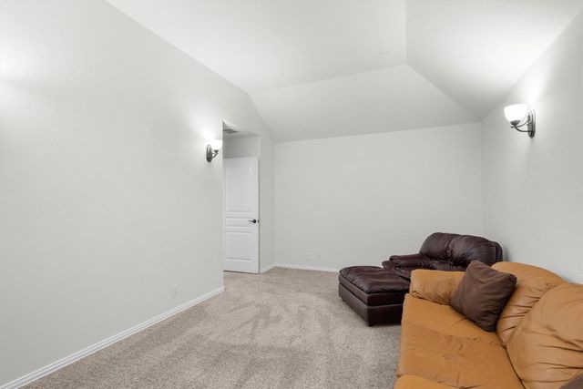 9409 Meadowpark Drive, Denton, TX 76226