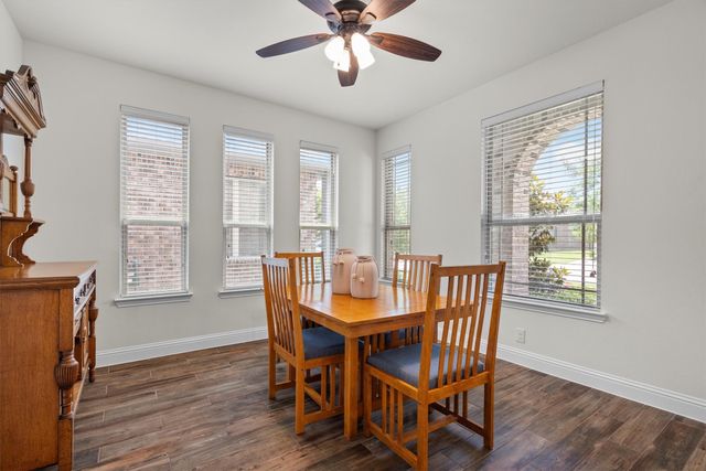 9409 Meadowpark Drive, Denton, TX 76226